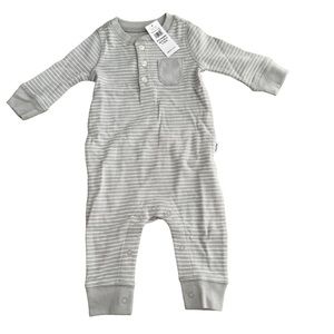 Gap baby gray onesie